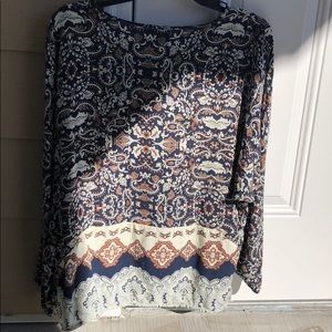 Soft and flowy shirt